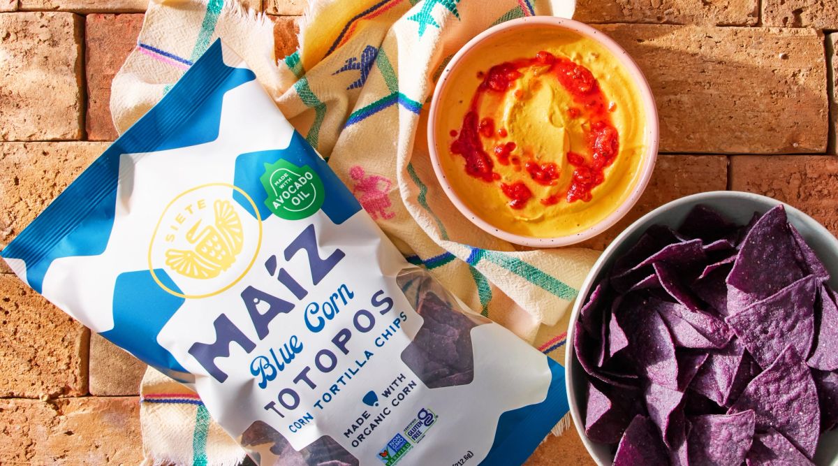 Vegan Cashew Queso 