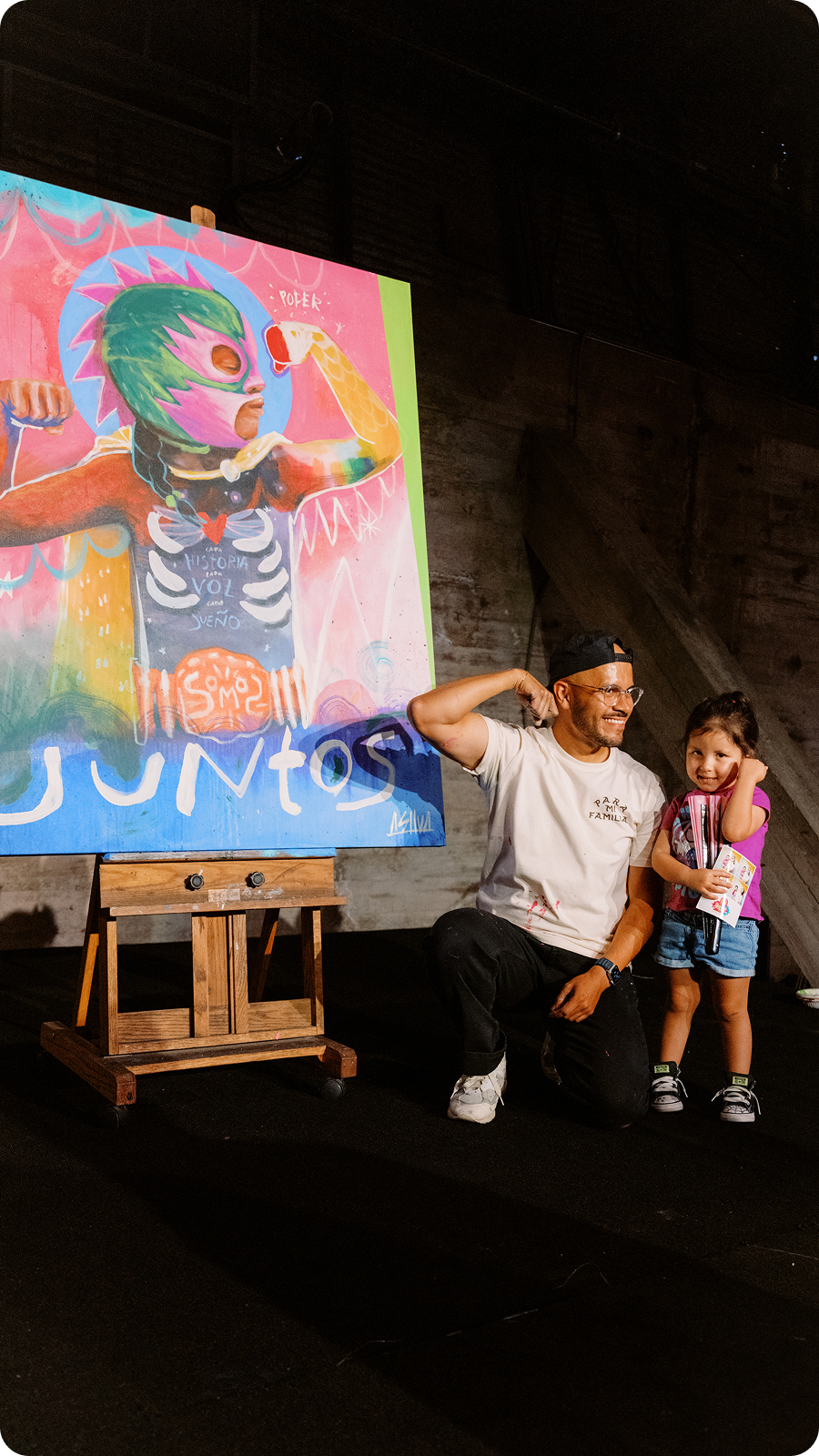 Armando Silva poses with a fan