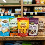Snack Packaging Pouches thumbnail 1