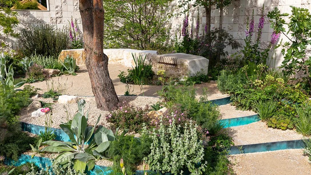 Addleshaw Goddard: Flourish in the City Garden