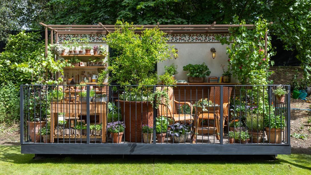 A Little Garden of Shared Knowledge sponsored by Viking
