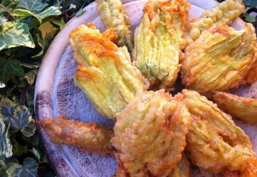 Fiori di Zucca Alici e Mozzarella