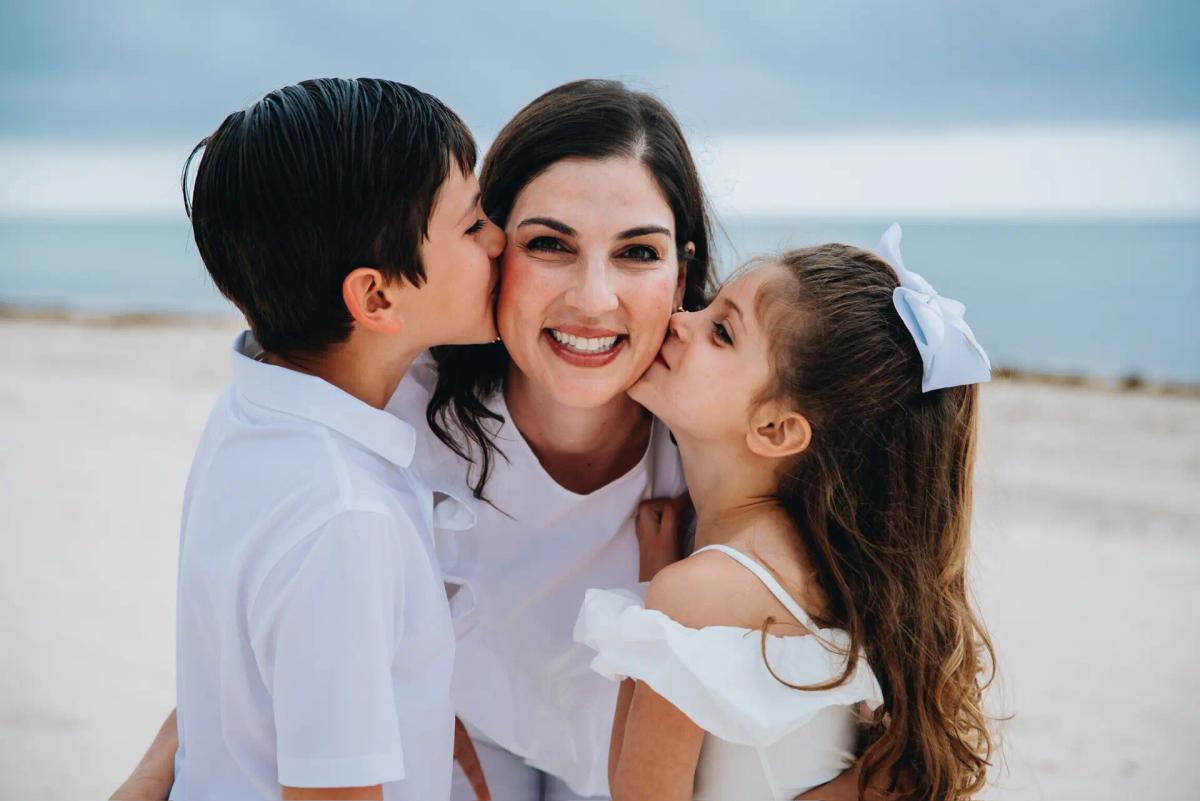 Juggling Dermatology & Diapers: Time Management for the PA Mom