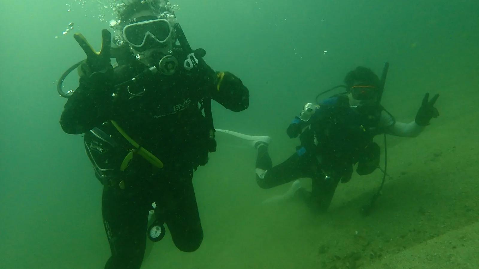 水面27度、水底19度の三浦でAOW認定ダイブ——ダイビングは深さで景色が変わる