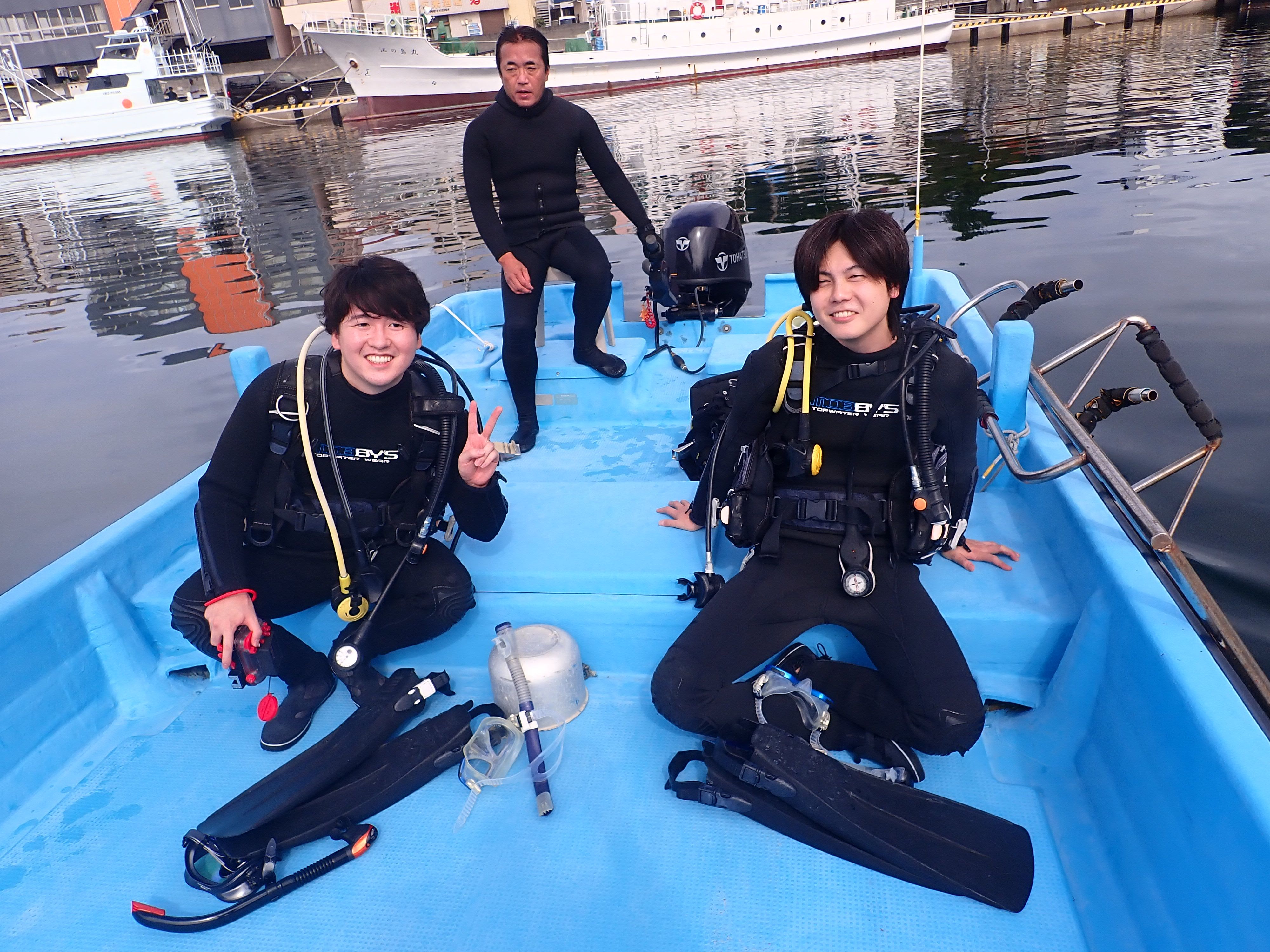 8月からのリベンジ達成！貸切ボートで挑むAOW講習、ディープな世界の扉を開こう！