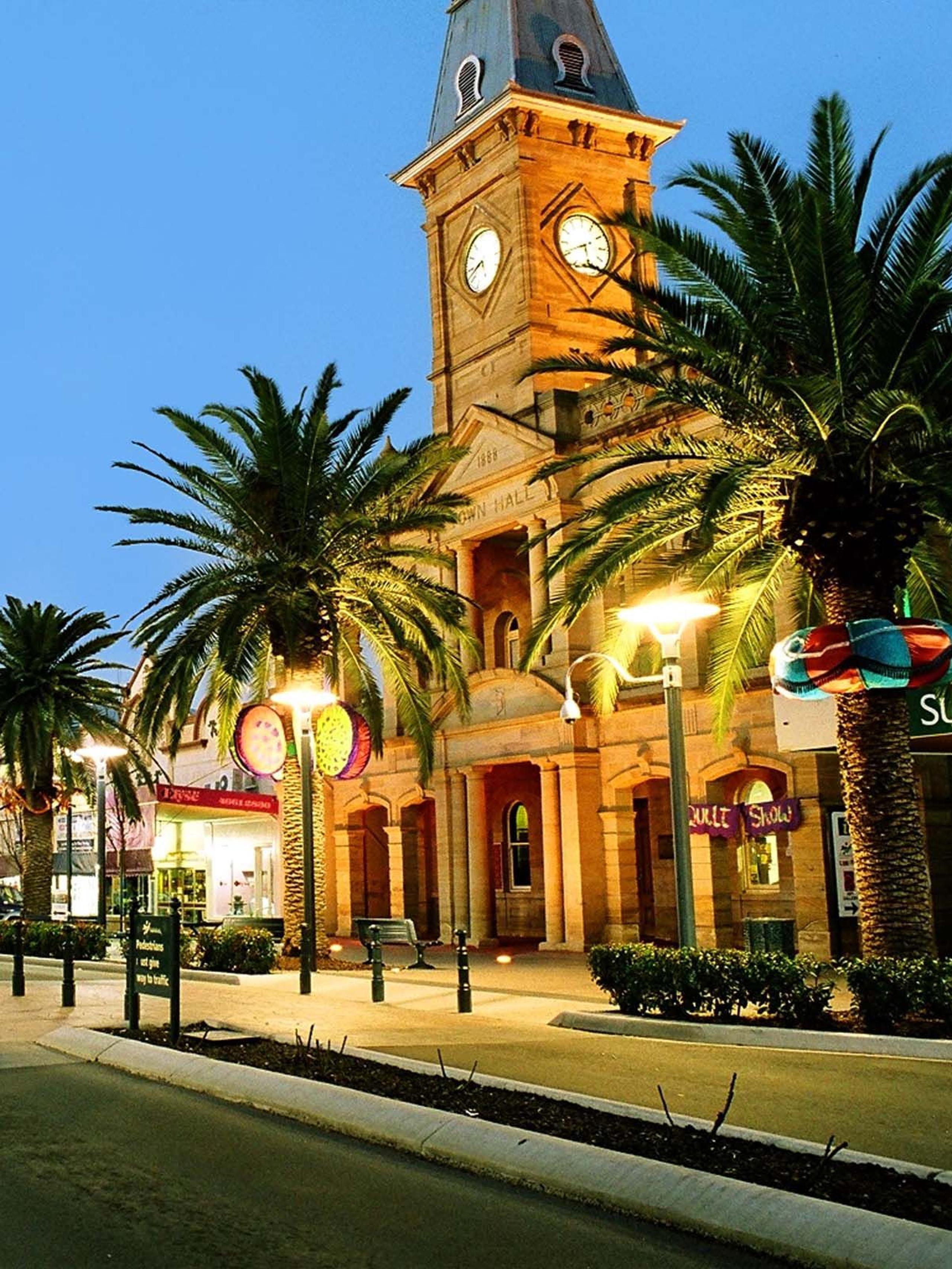 Evening street view in Rockhampton