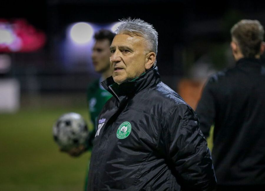 The legendary coach who brought Bentleigh back has walked away