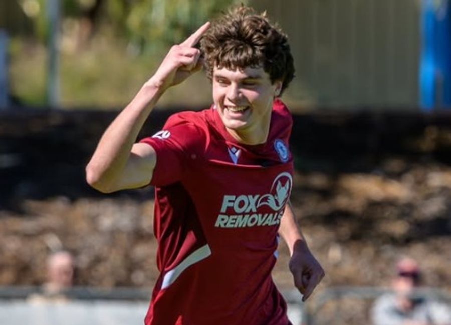 Fremantle City keep finals hopes alive with fast start against Sorrento