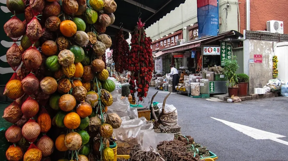 Gyeongdong Market