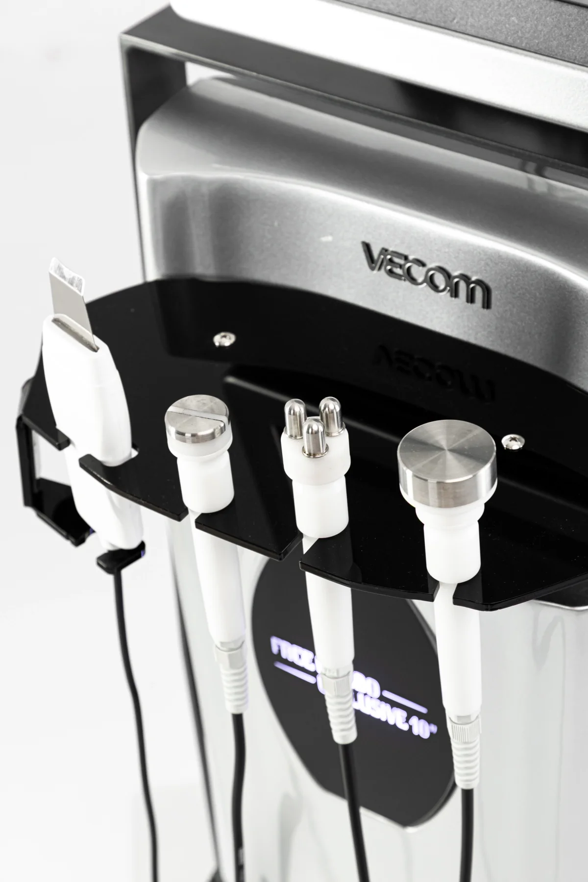 Face lifting workstation