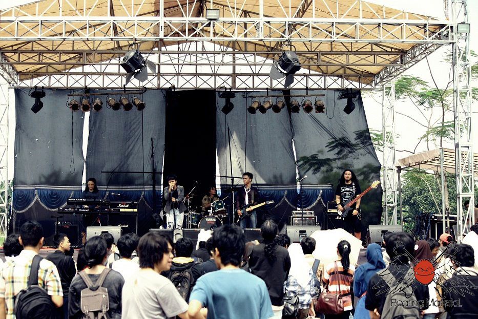 Live at Gelar Jepang UI 2012