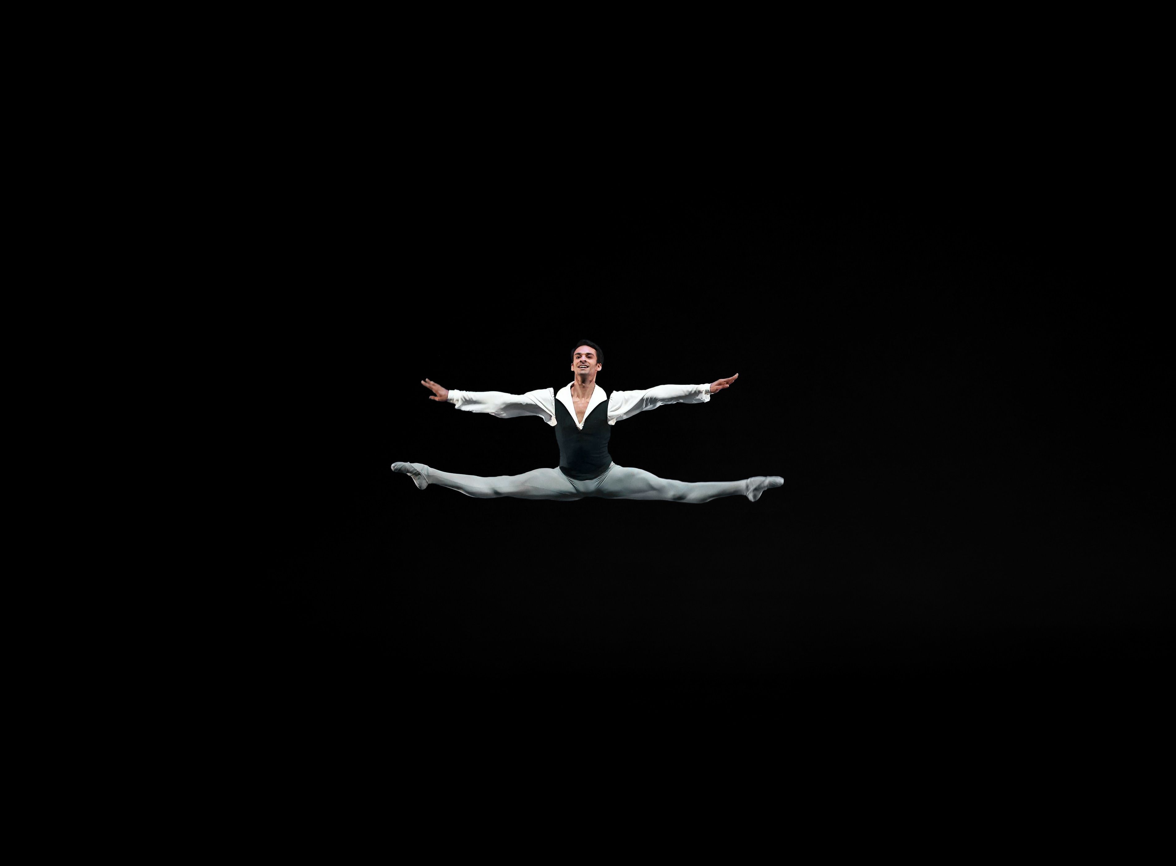 Photograph of dancer Constantine Allen