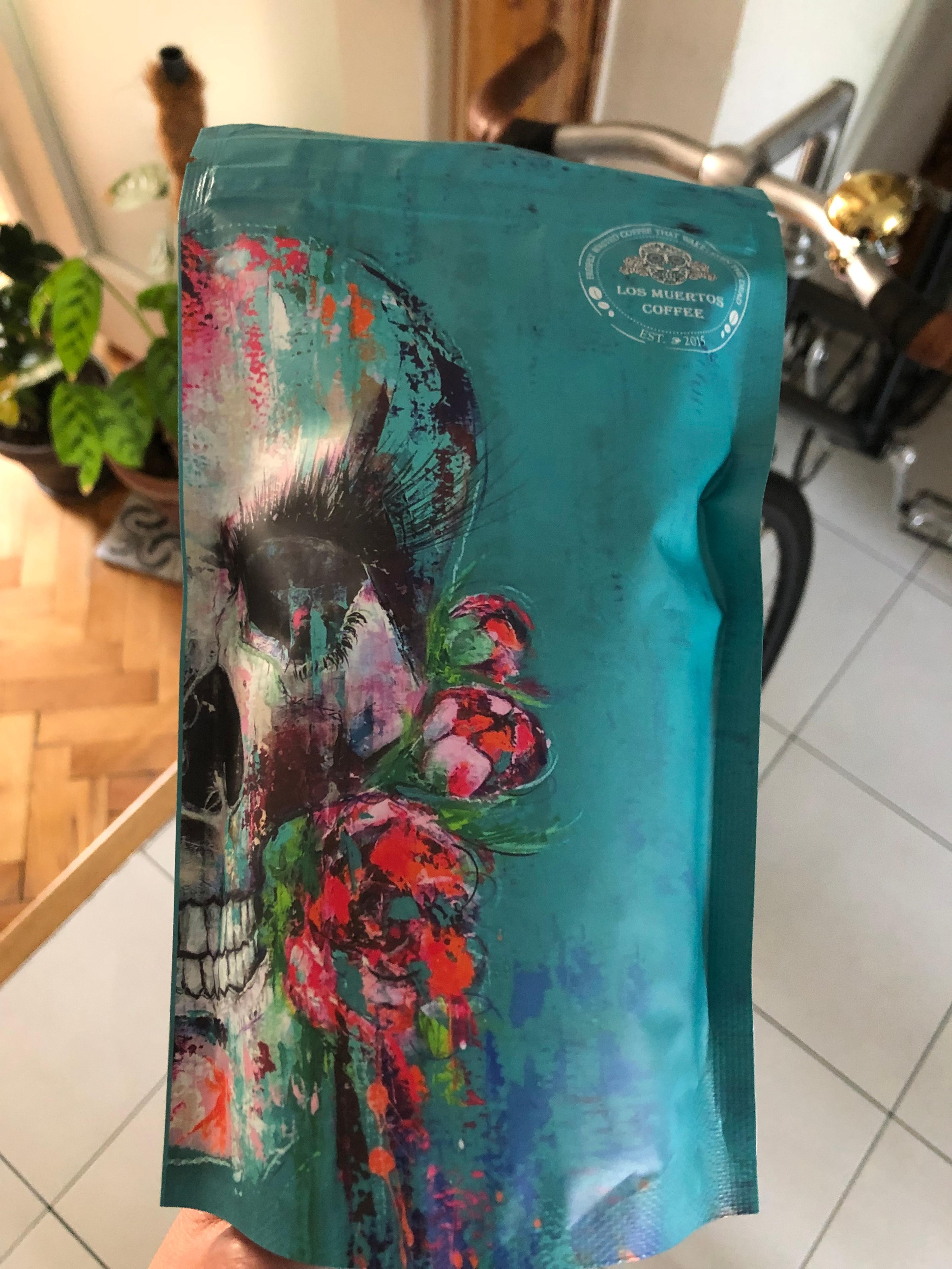 Los Muertos Coffee / Artwork created for coffee packaging 2