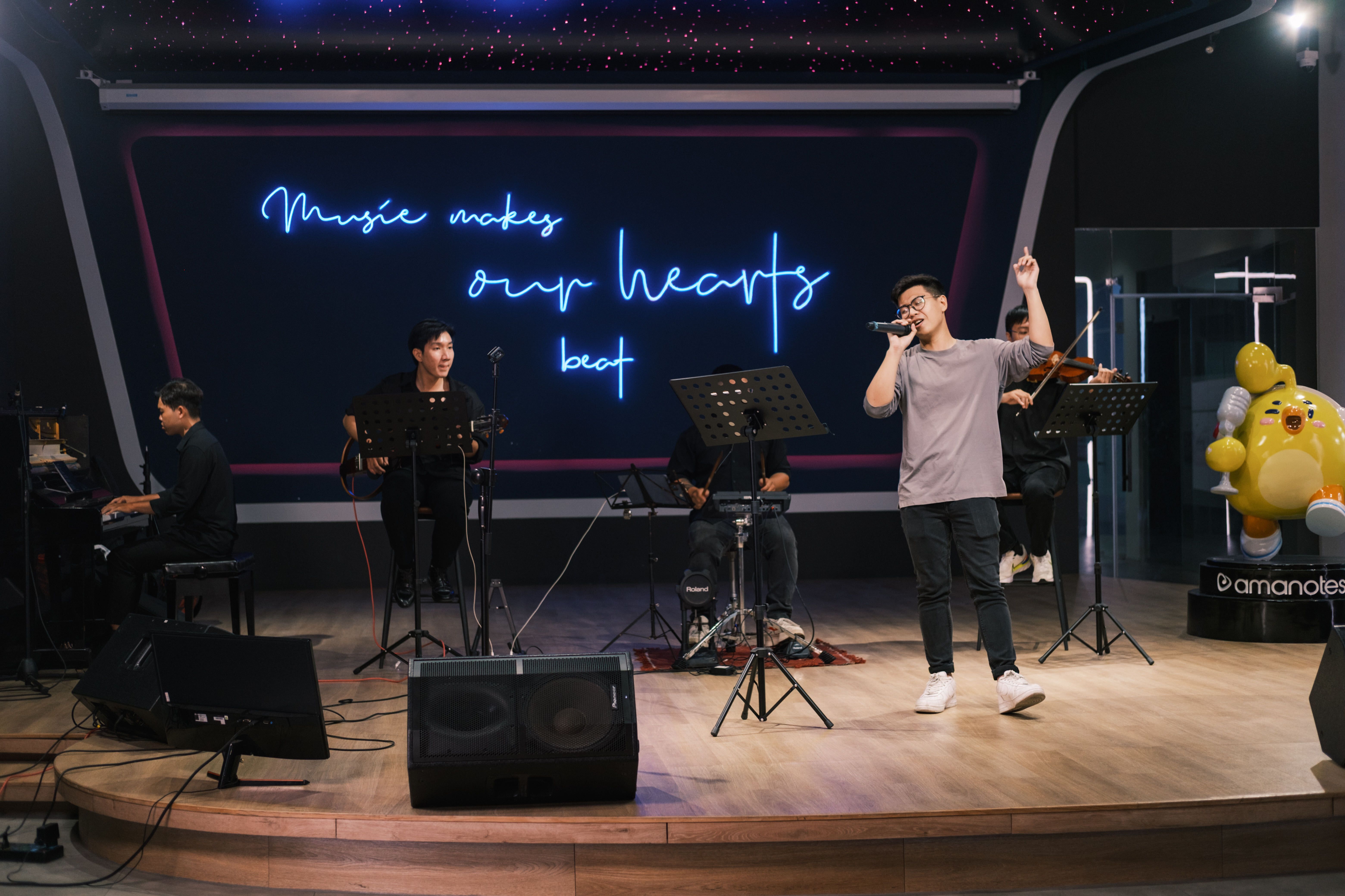 Music makes our hearts beat