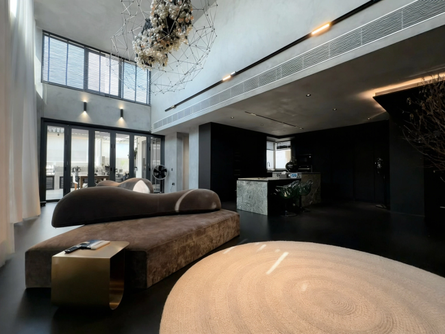 Coco Palms 5+Study Penthouse