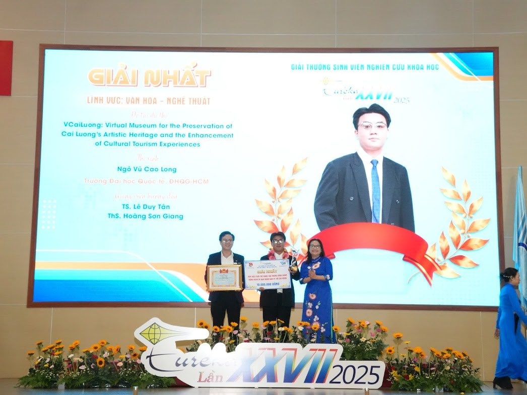 ĐỀ TÀI “V-CẢI LƯƠNG” CỦA AIoT LAB VN GIÀNH GIẢI NHẤT GIẢI THƯỞNG EUREKA 2025