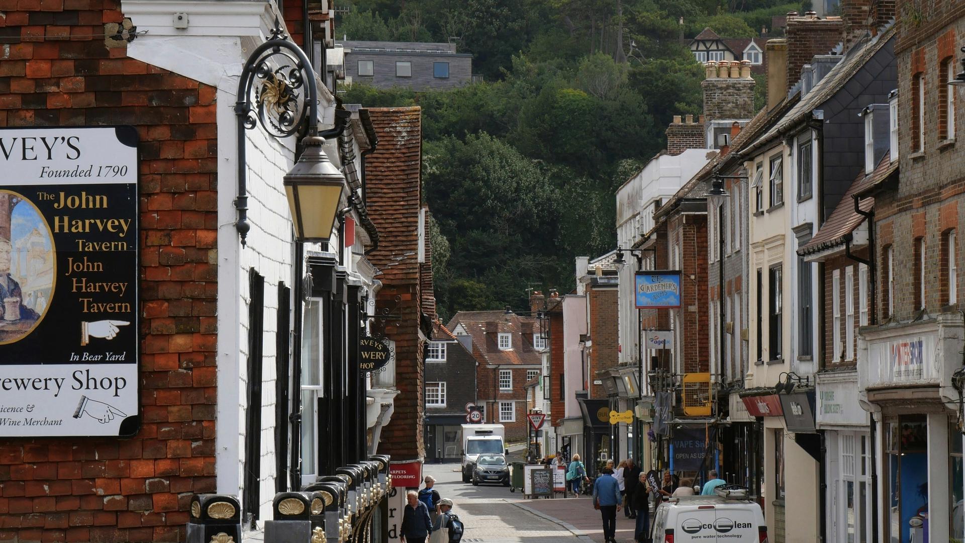 Lewes hero background 1