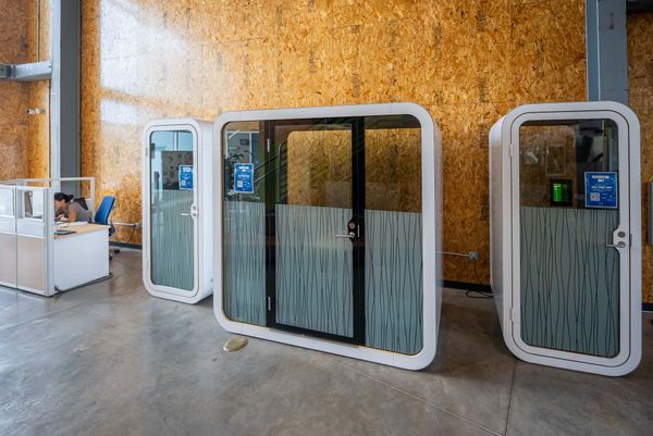 Hub Coworking — Spaces