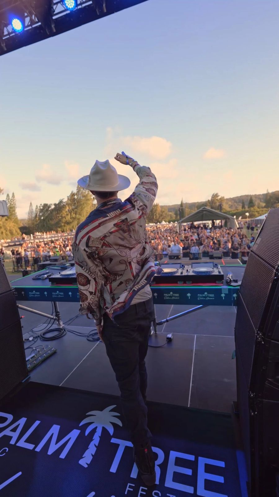 Swaylo at Palm Tree Festival