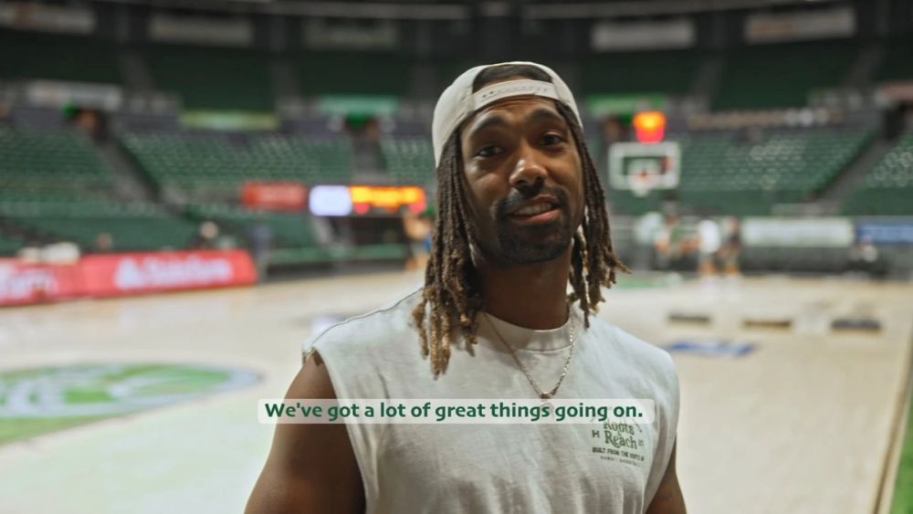 Roots & Reach — UH Men’s Basketball