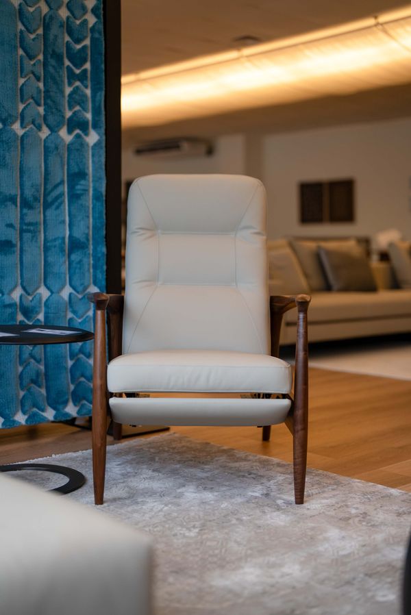 Wabi Sabi — Furniture & Showroom Photography