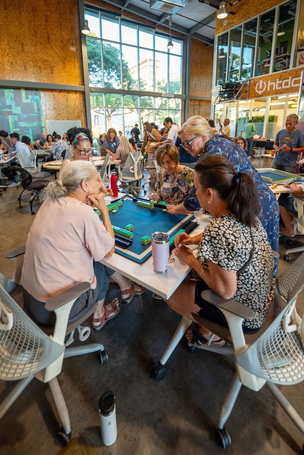 Hub Coworking — Mahjong Evening