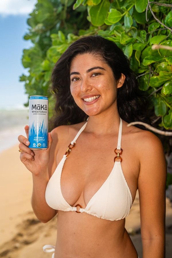 MāKā — beverages, product photography, lifestyle photography by Repeak Media