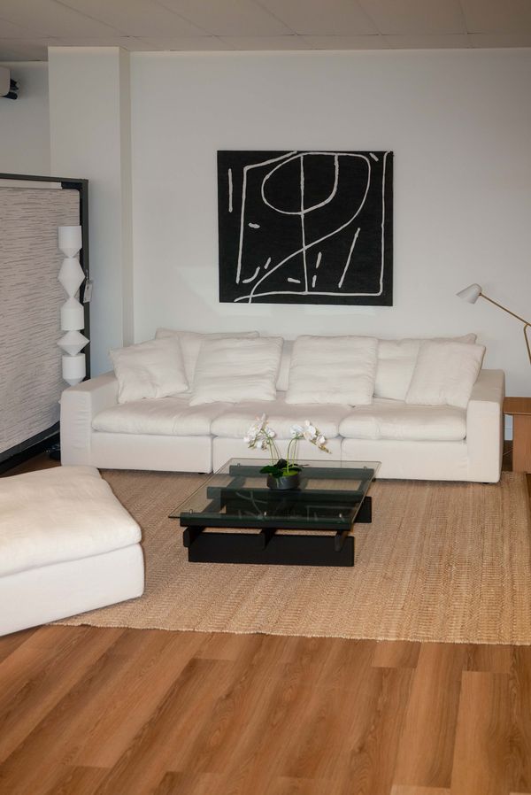 Wabi Sabi — Furniture & Showroom Photography