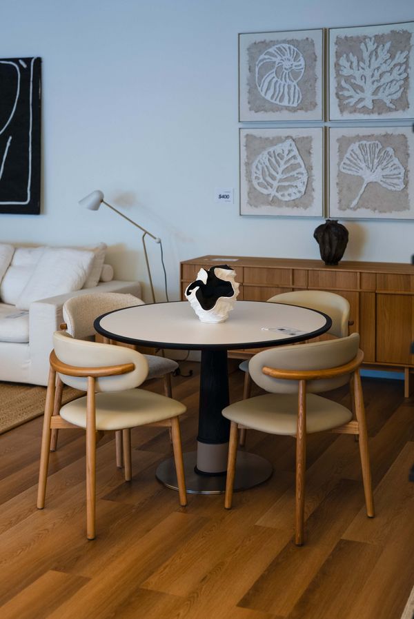 Wabi Sabi — Furniture & Showroom Photography