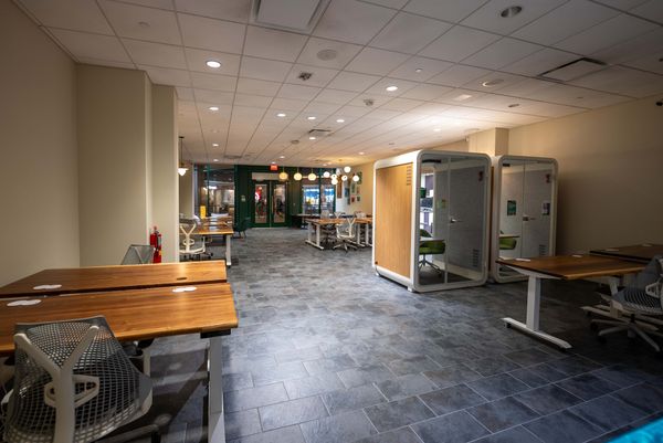 Hub Coworking — Spaces