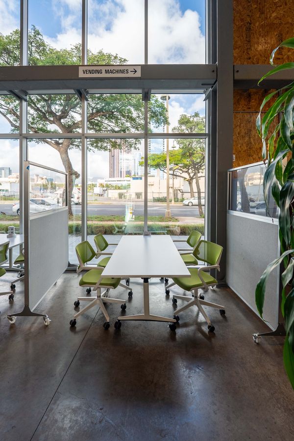 Hub Coworking — Spaces