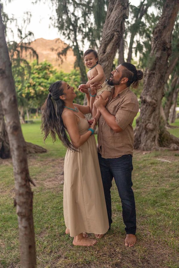 Zsaleh — Family Portraits 9