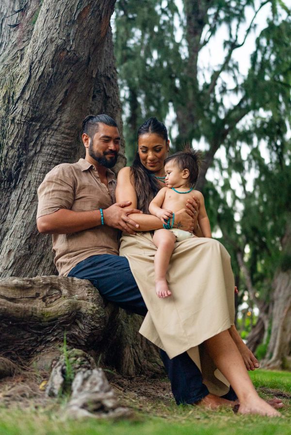 Zsaleh — Family Portraits 2