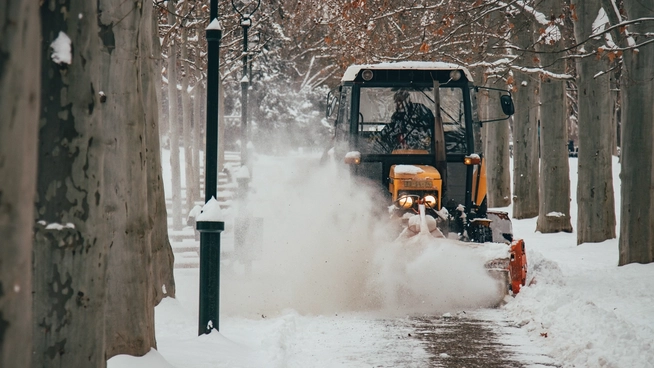 Digitale løsninger gir oversikt over hvor og når brøyting og strøing er utført.