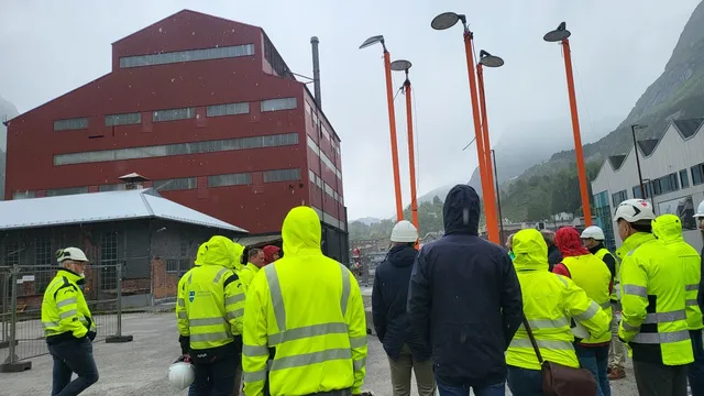 Fra NKF-nettverket sin omvisning på Smelteverket.