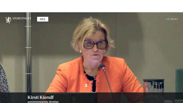 Adm.dir i NKF Kirsti Kierulf deltok i den muntlige høringen til Kommuneproposisjonen for 2027. Foto: skjermdump Stortingets videoarkiv.