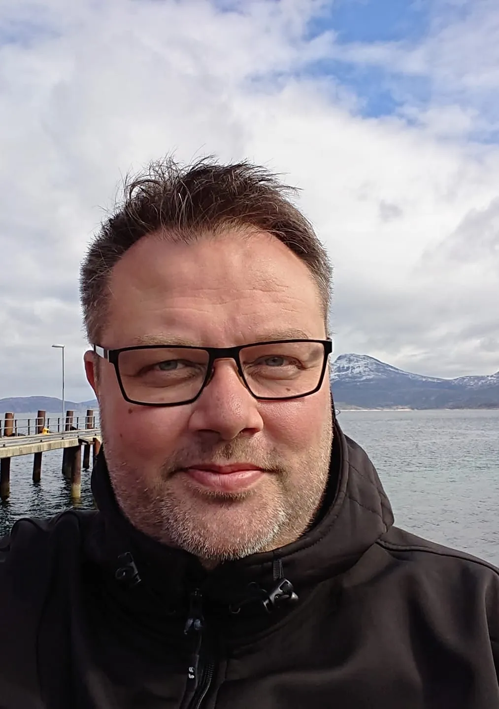 Seksjonsleder for vei i Bodø kommune, Kurt-Arne Johnsen mener at kurs og kompetanse er viktig for å spare penger gjennom vinteren. Foto: Bodø kommune