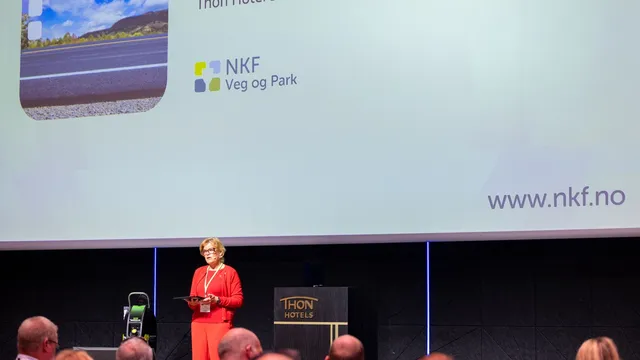Kirsti åpner Kommunevegdagene på Thon Hotel Snø i Lørenskog