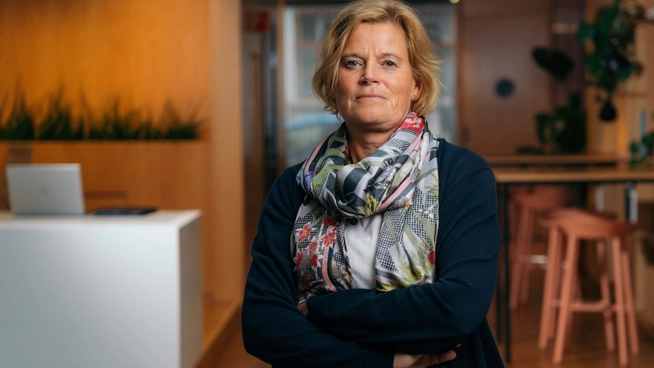 – Norge trenger store KI-ambisjoner, men enda mer trenger vi leverandører som vil ta risikoen ved å bygge noe, skriver Kirsti Kierulf.