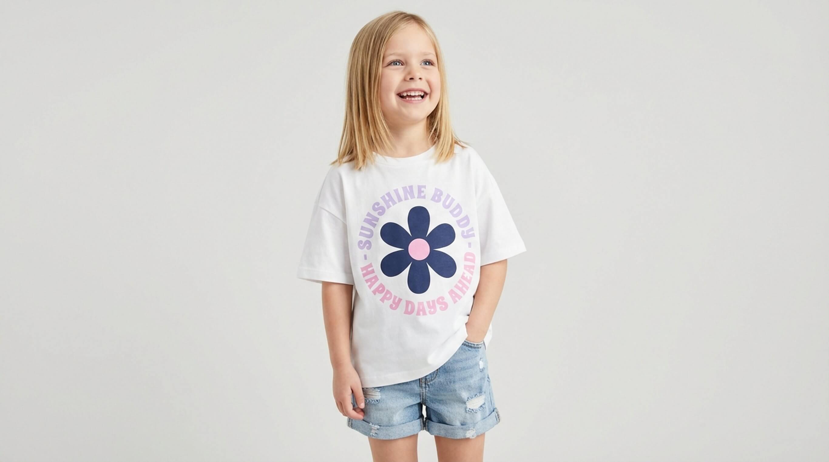 Get your ads In minutes and control your campaign launch 