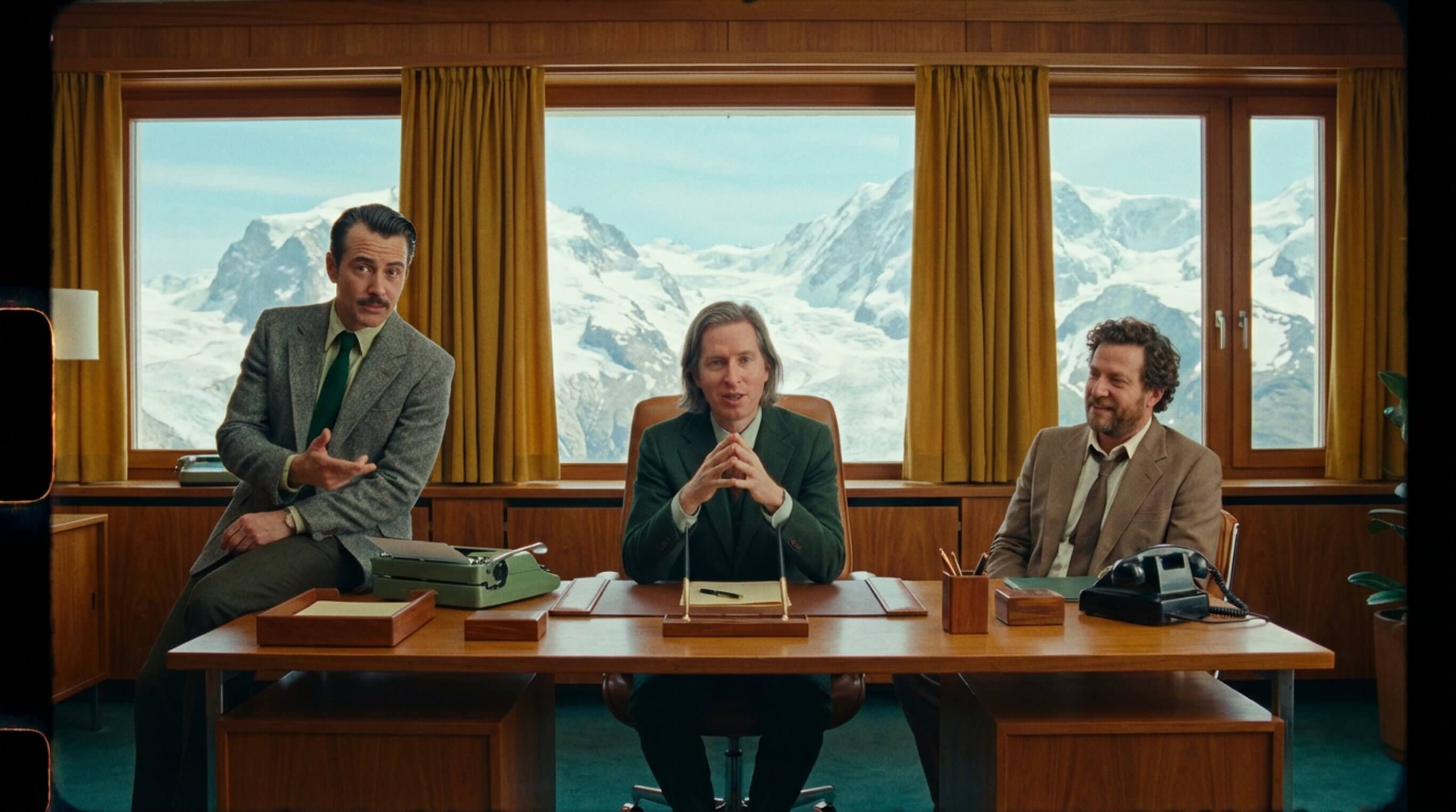 Use the AI Suite with all the AI tools for every scene