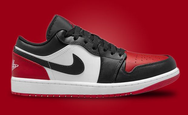 air jordan 1 bred toe 2022