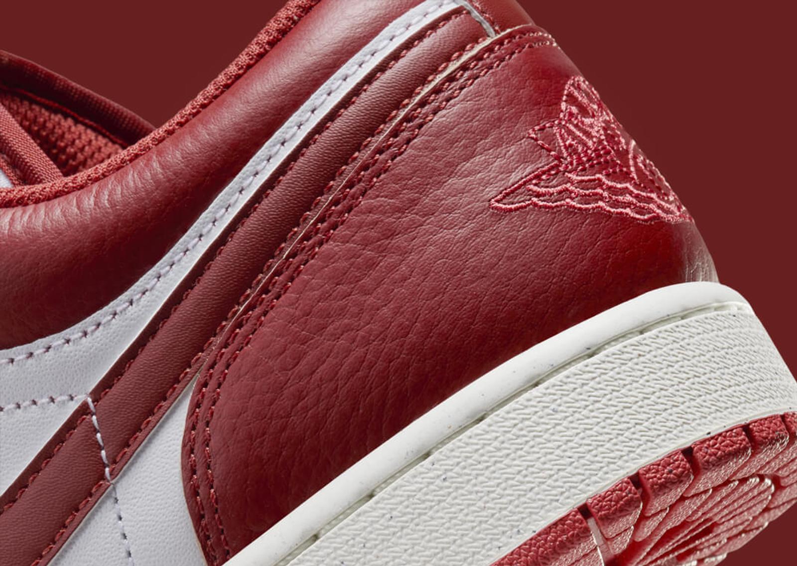 Air Jordan 1 Low Dune Red Heel