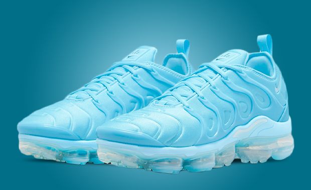 Tan and blue vapormax Clearance