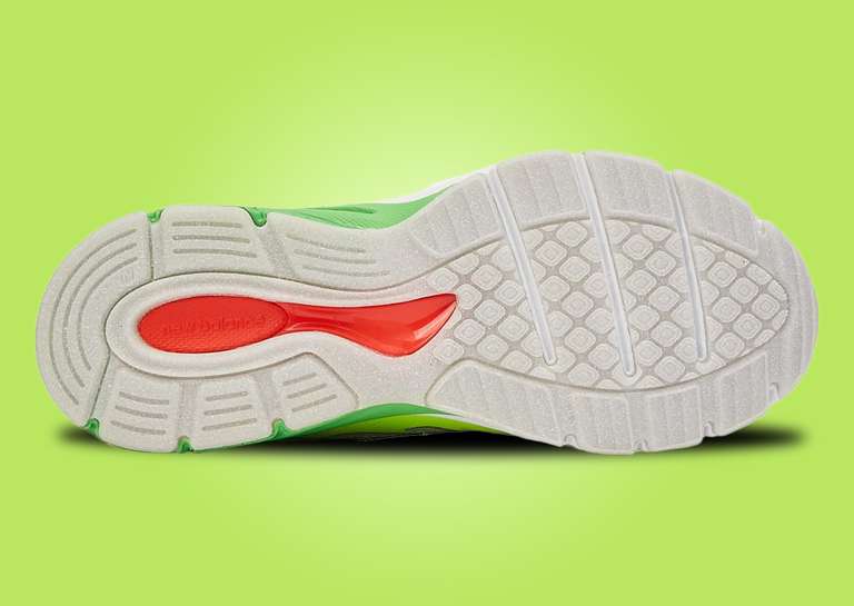 DTLR Exclusive New Balance 990v4 Mistletoe (GS) Outsole