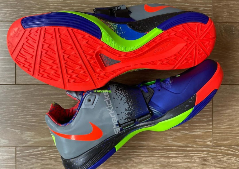 Nike KD 4 Nerf - FQ8180-400 Medial and Outsole