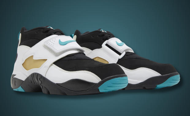 The Nike Air Diamond Turf Emerald Returns Fall 2025