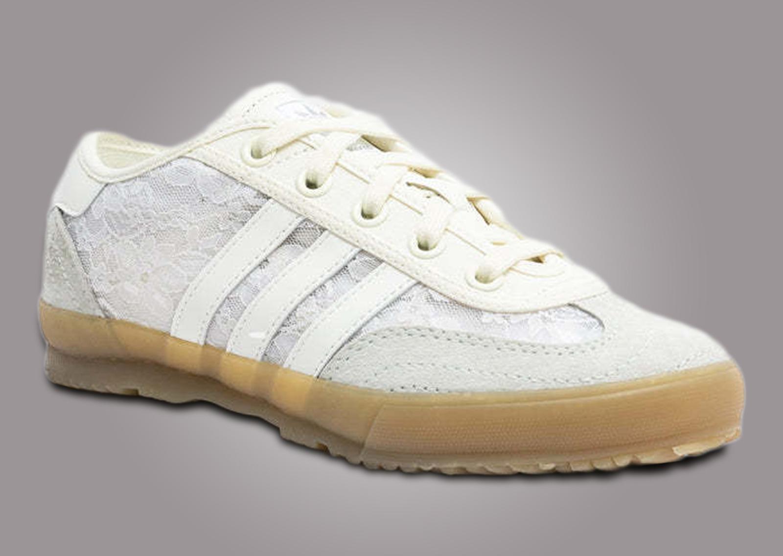 Naked CPH x adidas Tischtennis Angle