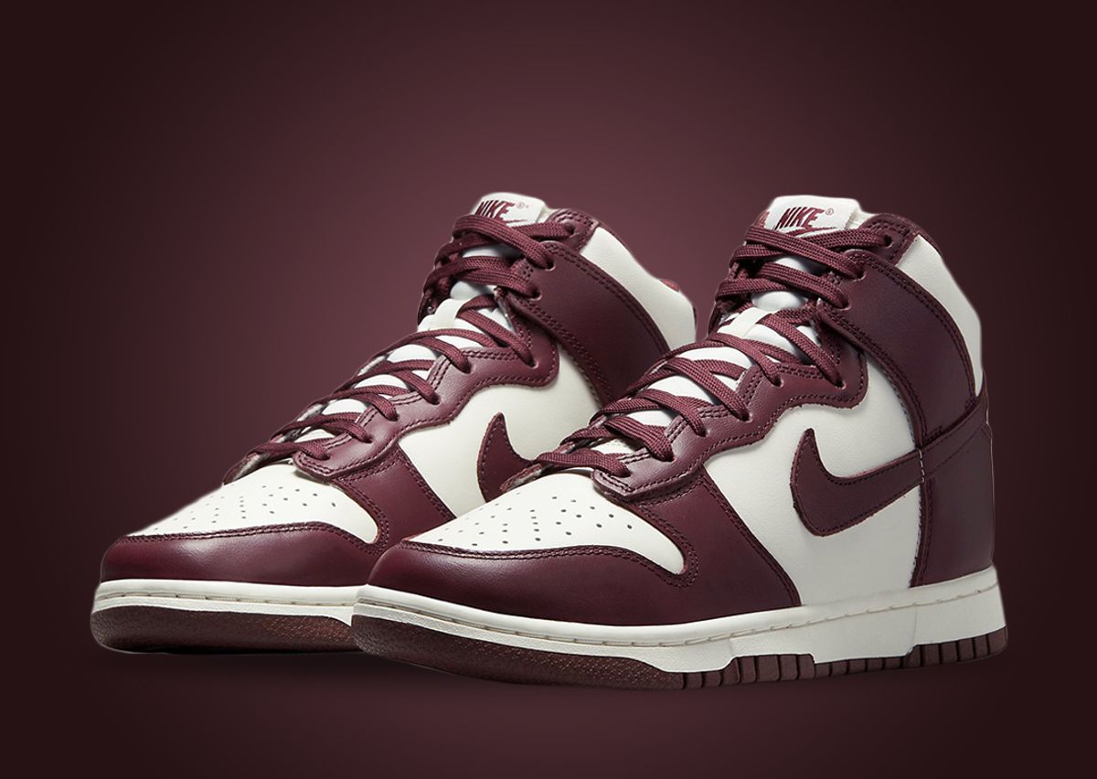 Nike burgundy dunks Clearance