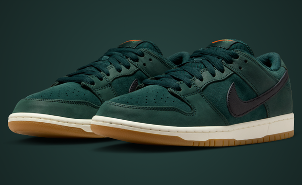 Nike SB Dunk Low Pro ISO Deep Fir